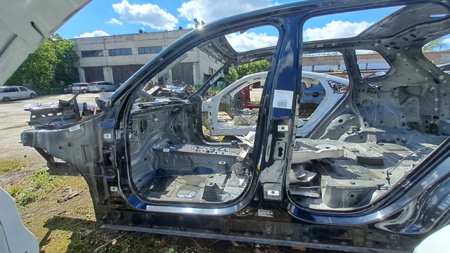Левый передний лонжерон 41007417571 BMW