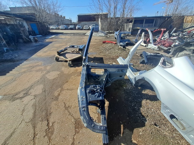 Лонжерон рамы передний правый 41007446652 BMW