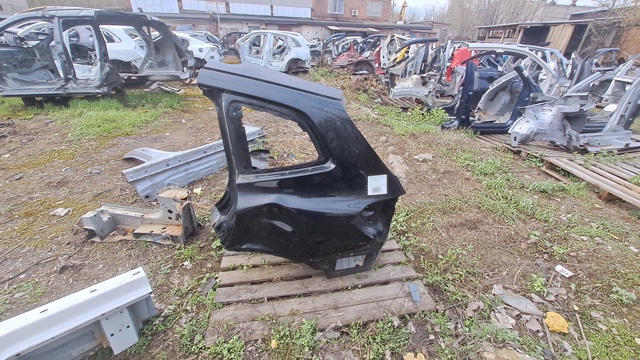 Крыло заднее 41007494011 BMW