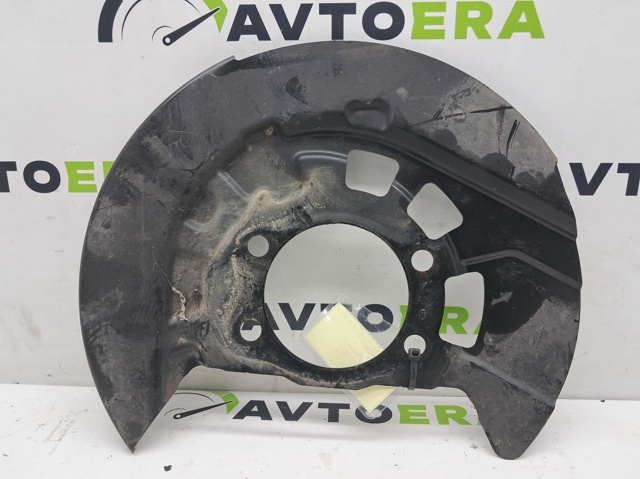 Кожух тормозного диска переднего правого 411516RA0A NISSAN