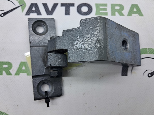 Петля двери задней правой 41527201302 BMW