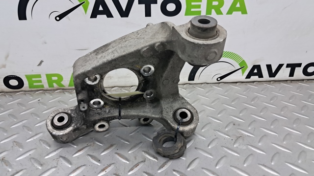 Цапфа поворотного кулака 430185NA0A NISSAN