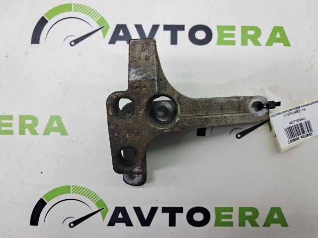 Кронштейн компрессора кондиционера 4627309AC CHRYSLER
