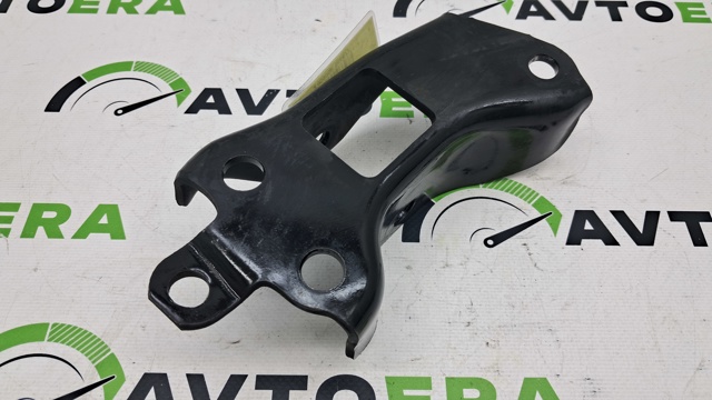 Кронштейн передний заднего продольного рычага 4871742010 TOYOTA