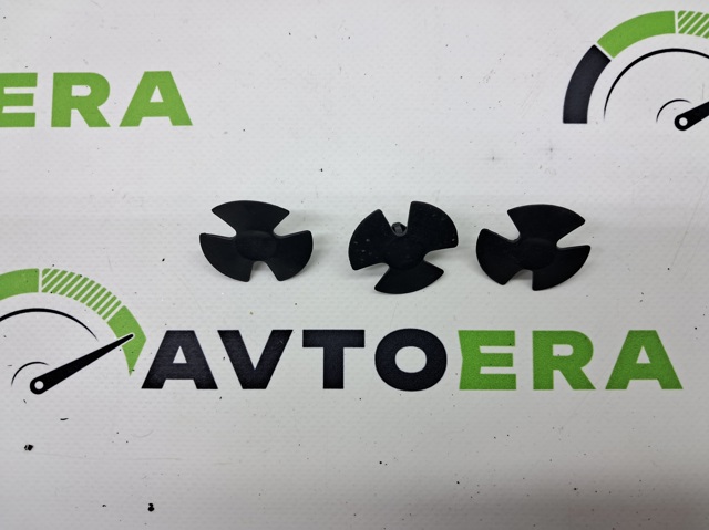 Капот двигателя 4878883AA CHRYSLER