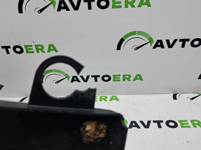 4G0121333F VAG Диффузор радиатора охлаждения купить в Винница