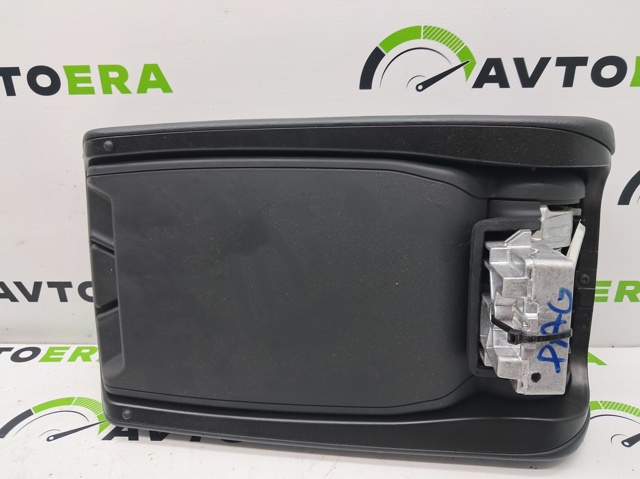 Подлокотник заднего сидения 4G0864248C38M VAG