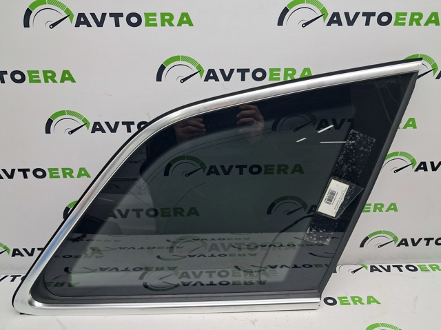 Стекло кузова/багажного отсека, правое 4M0845298CNVB VAG