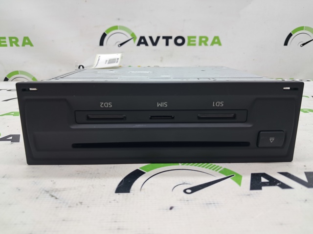 Магнитола (радио AM/FM) 4M1035880B VAG