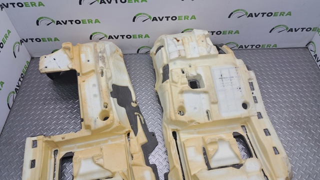 4M1863103EQA5 VAG Покрытие напольное салона, переднее купить в Черновцы