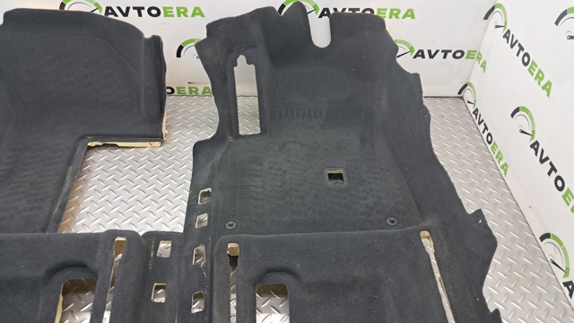 VAG 4M1863103EQA5 Покрытие напольное салона, переднее в наличии Ужгород
