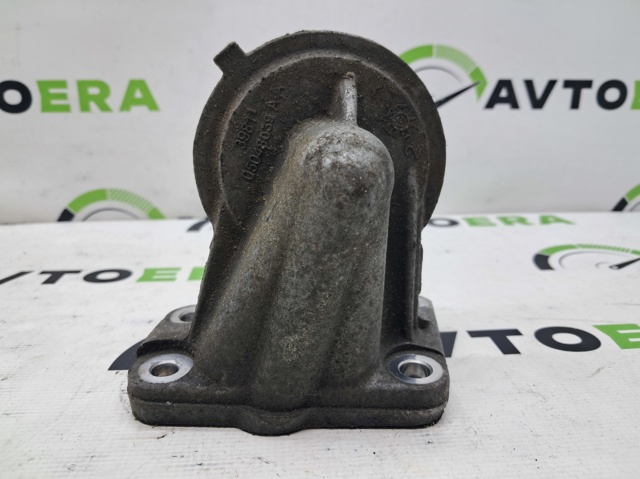  Корпус масляного фильтра 5048039AA CHRYSLER