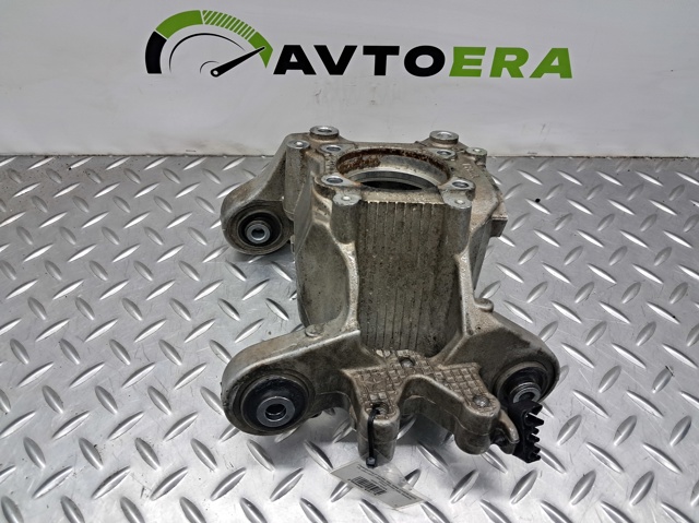 Цапфа поворотная правая 5090130AA CHRYSLER