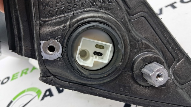 Наружное зеркало левое 51167345653 BMW