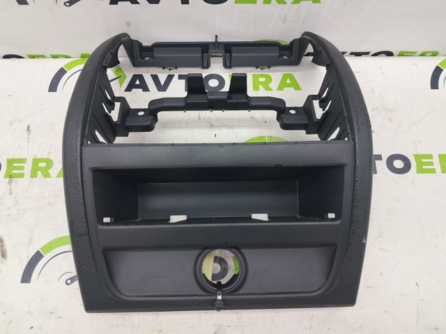 51169206781 BMW Накладка декоративная центральной консоли купить в Хмельницкий