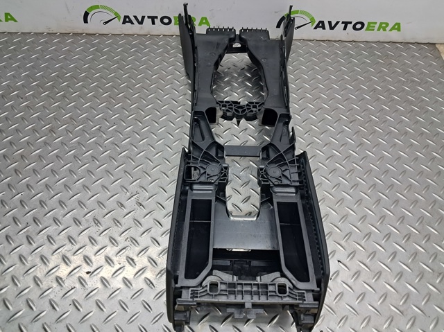 51169288907 BMW Консоль панели управления центральная купить в Черновцы