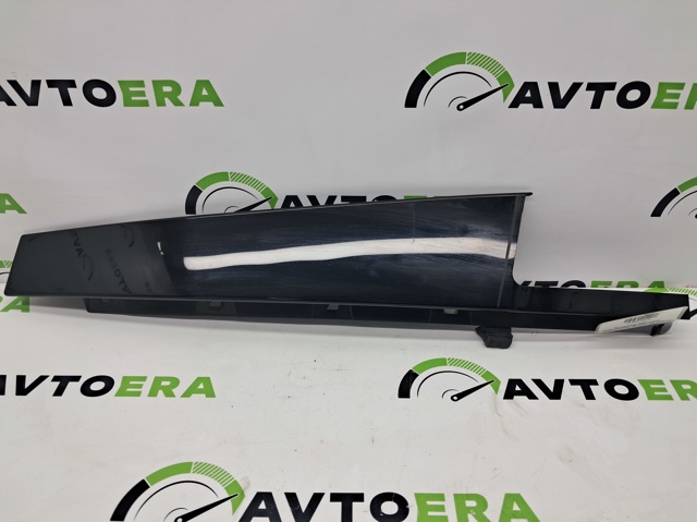 BMW 51357349676 Накладка двери задней правой вертикальная в наличии Одесса