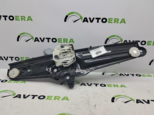Стеклоподъемник задней правой двери 51357355640 BMW