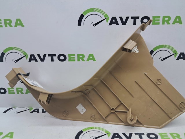BMW 51439208538 Обшивка стойки кузова внутренняя передняя правая в наличии Харьков