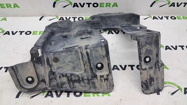 Защитный кожух рулевого механизма 51757424918 BMW