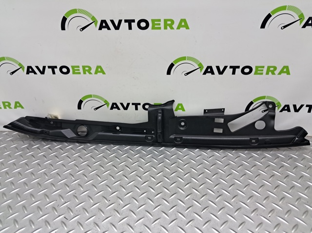 51767349605 BMW Уплотнитель крыла купить в Кривой Рог