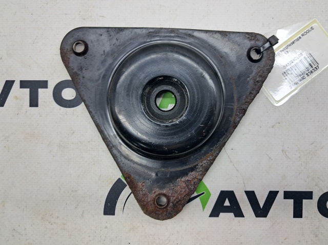 NISSAN 543204CL0B Опора переднего амортизатора в наличии Полтава