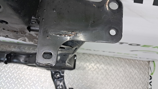 NISSAN 544015NA0A Балка передней подвески (подрамник) в наличии Одесса