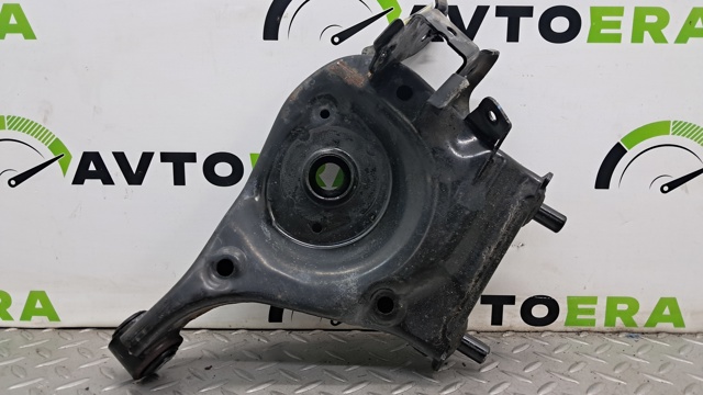 Рычаг задней подвески нижний, левый 551B15NA0B NISSAN