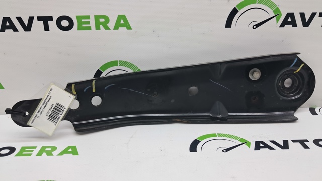Кронштейн задней балки 554515NA0A NISSAN