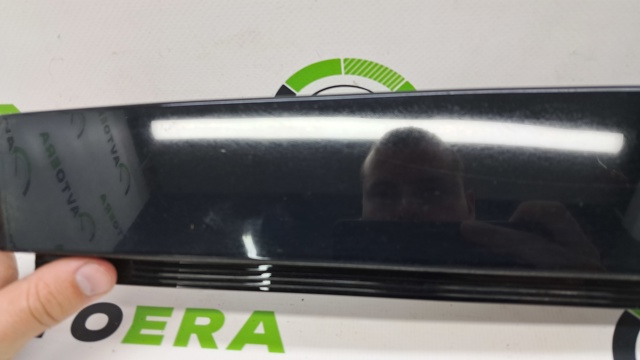 561839901A041 VAG Накладка двери задней левой вертикальная купить в Николаев