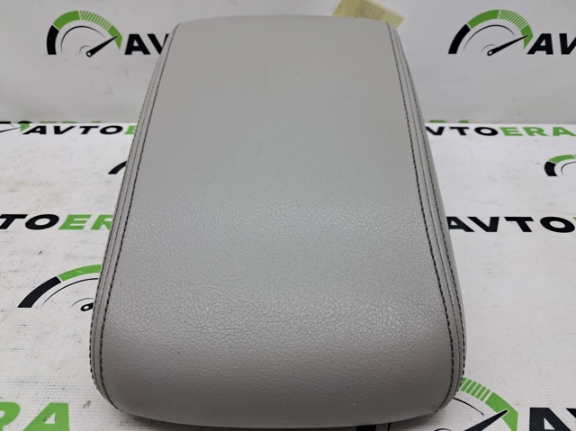 Крышка подлоктника 561864207S85T VAG