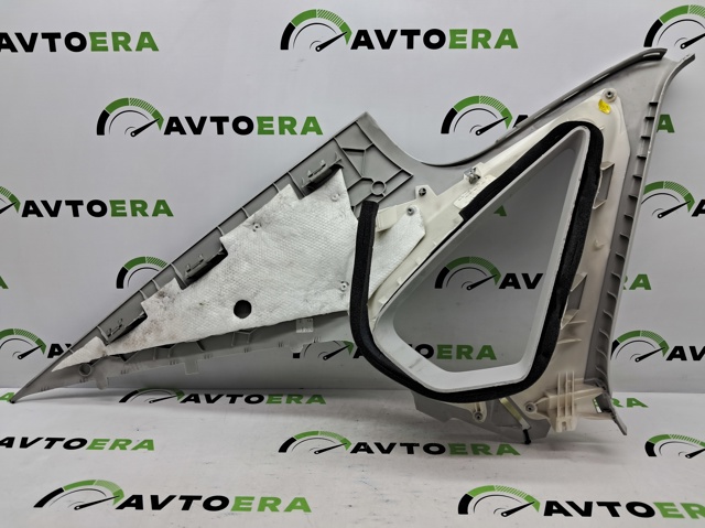 Обшивка стойки кузова внутренняя, задняя правая 561867288GY20 VAG