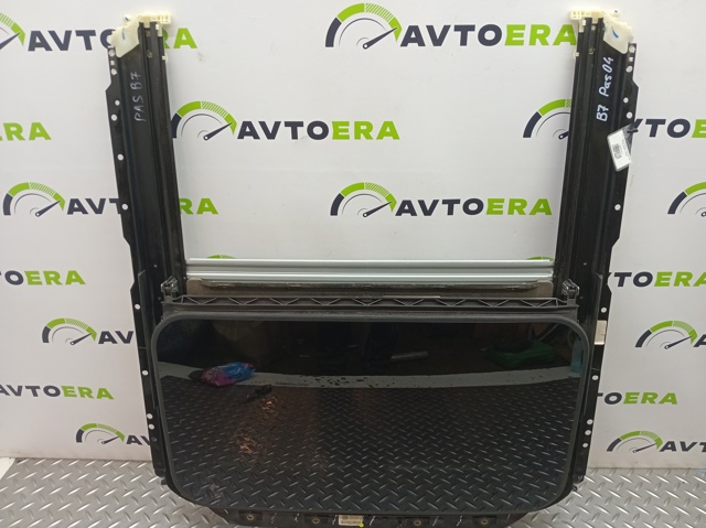 Крышка люка крыши 561877071A VAG