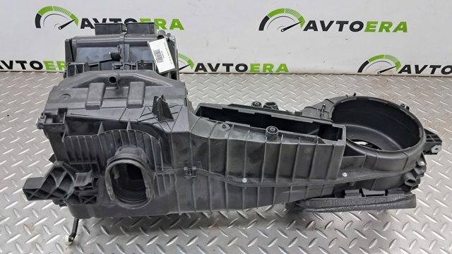 Корпус печки в сборе 561898063 VAG