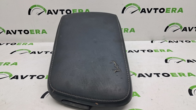 5890578010C1 TOYOTA Крышка подлокотника купить в Ирпень