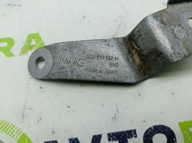 VAG 5C0951182M в наличии Киев
