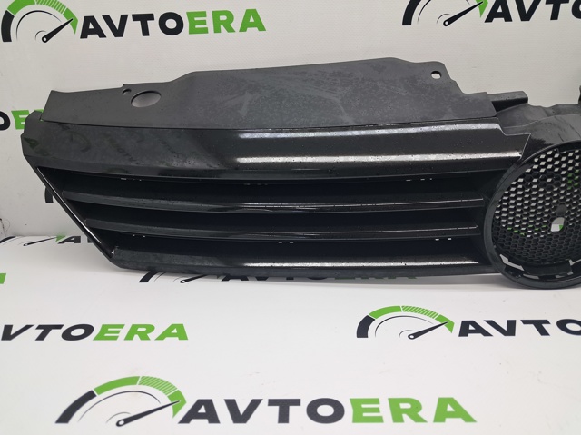 VAG 5C6853651QWA Решетка радиатора в наличии Винница