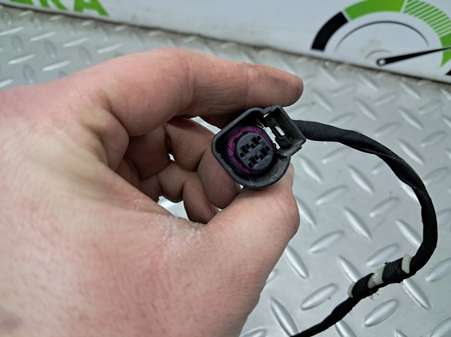 5CU971051 VAG купить в Ужгород