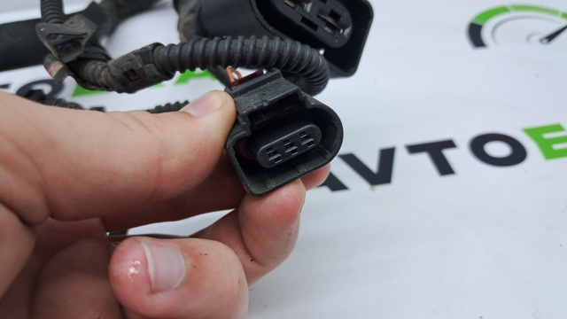 VAG 5CU971111P в наличии Павлоград