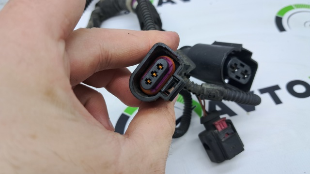 VAG 5CU971111P в наличии Днепр