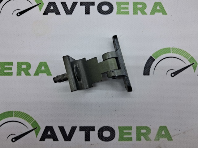 5G6827301A Петля двери задней (багажной 3/5-й) купить Черновцы
