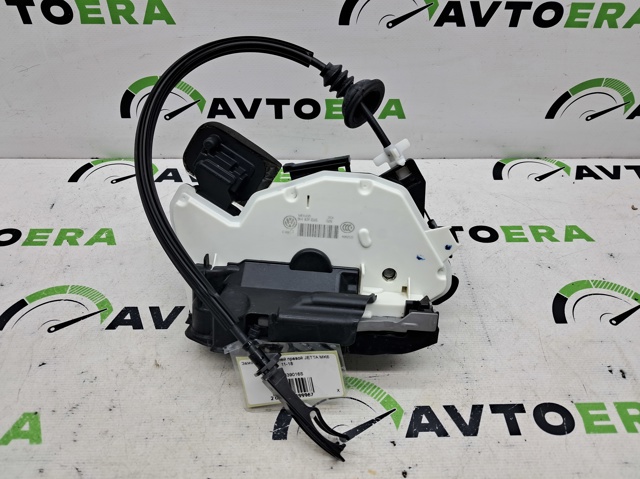 Замок задней правой двери  5K4839016S VAG