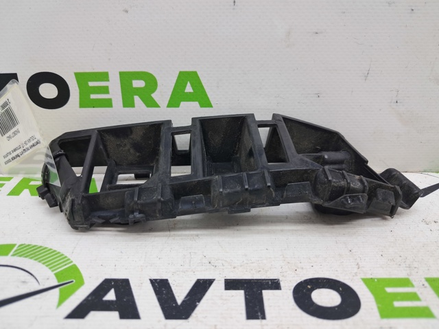VAG 5N0807184D Направляющая переднего бампера правая в наличии Каменское