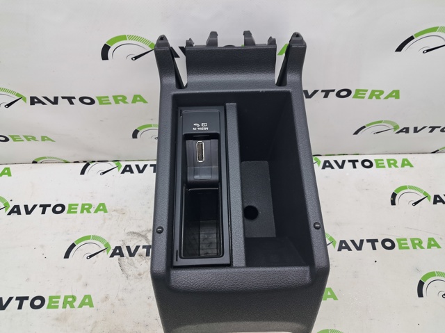 5N0863323K82V VAG Консоль панели управления центральная купить в Хмельницкий