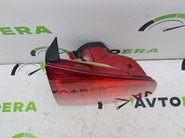 VAG 5N0945093J Фонарь задний левый внутренний в наличии Чернигов