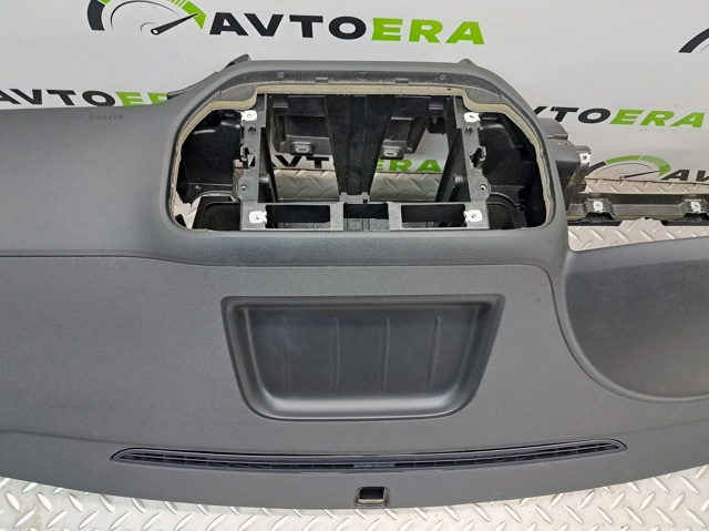 Передняя панель 5N1857001J6T6 VAG