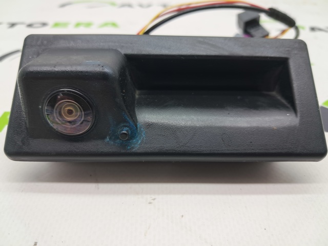 5NA827566C Кнопка привода замка багажника купить Полтава