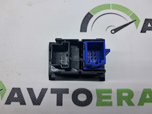 5NA953509AECU Кнопка аварийки купить Киев