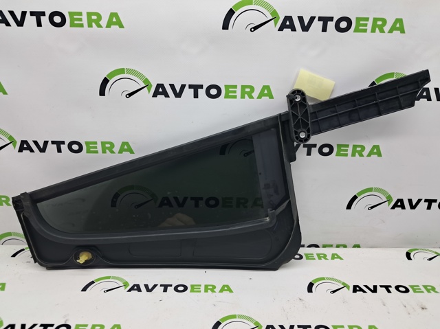 VAG 5NN845213A Стекло-форточка двери задней левой в наличии Украина