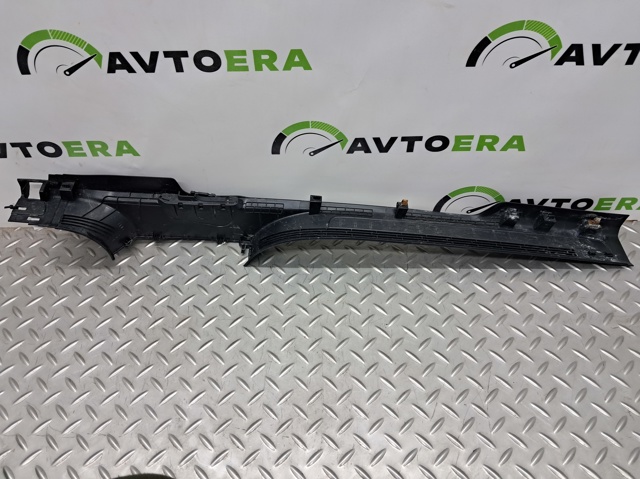 VAG 5NN853371A82V Накладка дверного порога внутренняя левая в наличии Каменское
